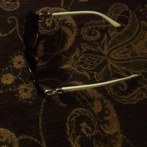 Sunglasses - Picture 2 of 2